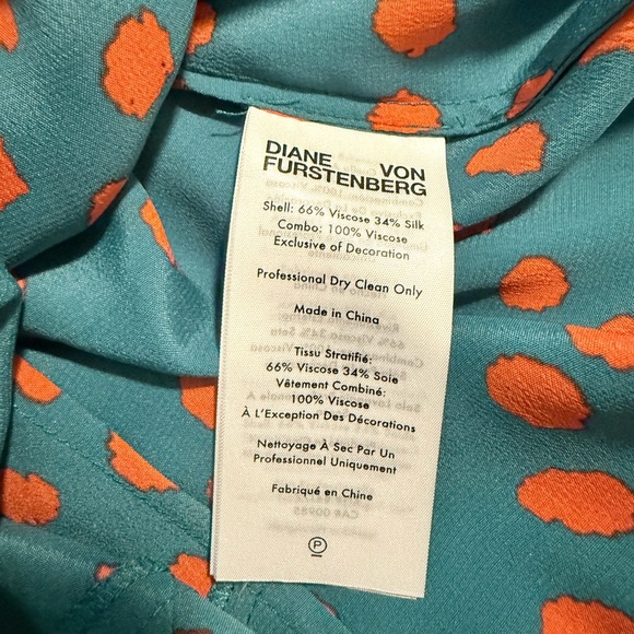 Quintessential Autumn - Diane Von Furstenberg Long Sleeve Shirt Dress - Picture 12 of 14